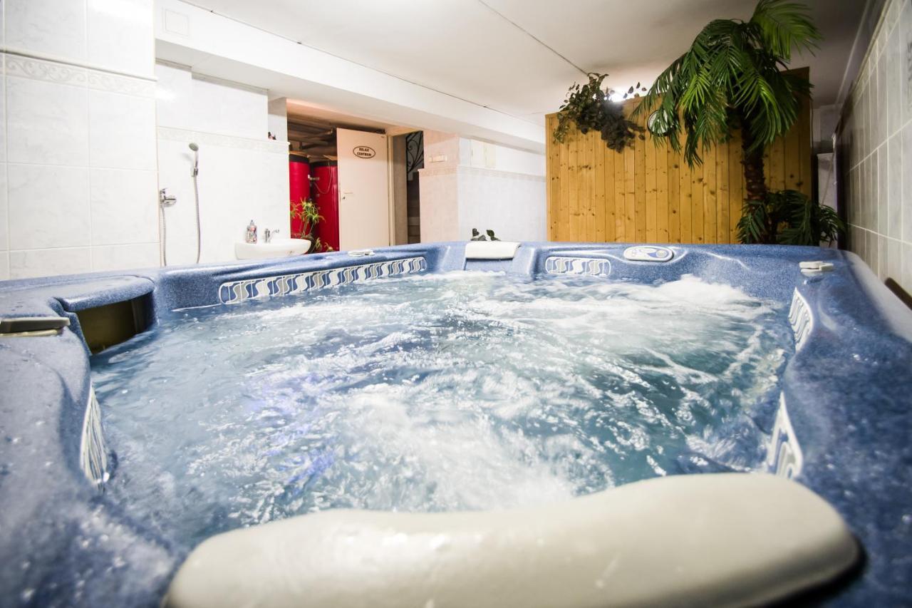 Hotel Squash Centrum 프리에비드자 외부 사진